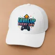 Геймърска шапка „Level Up Every Day“ 🎮 За истински играчи