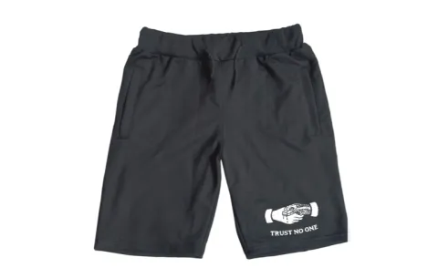 Shorts Trust no one